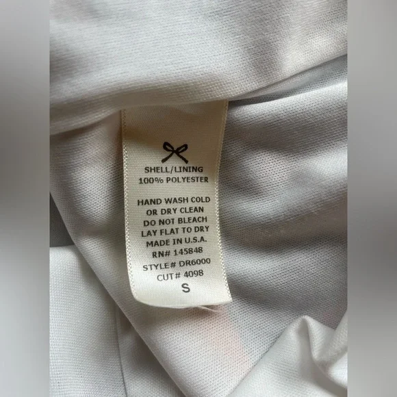 Everly Shift Dress - Picture 7 of 8